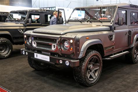 The 6x6 Land Rover Defender Is Just So Weird Looking