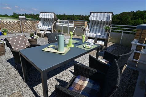 Erstbezug viel platz auf 3 ebenen mit dachterrasse im lübecker stadtteil buntekuh entsteht die neue reihenhaussiedlung \am wiesental\. Haus Frauenpreiss - Ferienwohnung zur Miete in Sahlenburg
