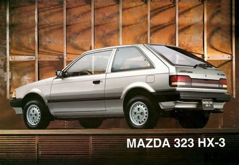 Mazda 323 Coupé Uno De Los Carros Más Populares De Nuestra Historia