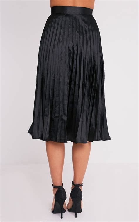Harmonia Black Satin Pleated Midi Skirt Prettylittlething Aus