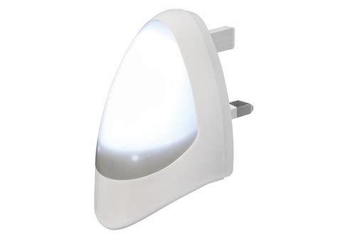 Automatic White Led Night Light Plug In Dusk To Dawn