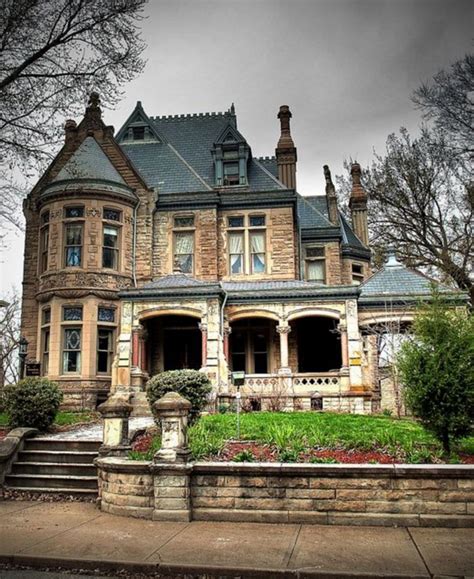 25 Beautiful Stone House Design Ideas On A Budget Victorian Homes