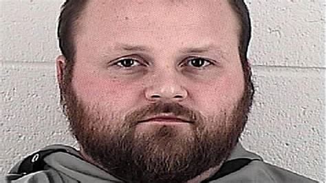 De Soto Man Gets Life Sentence For Stabbing And Strangling Prairie Village Man Kansas City Star