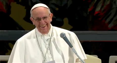 Papa Francisco Sorrindo