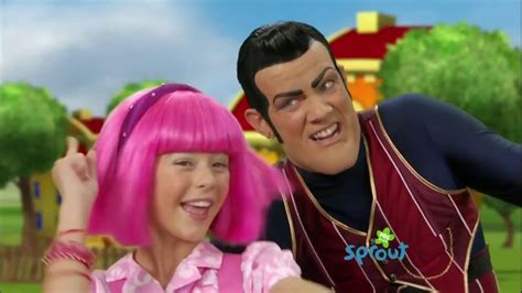 Lazytown Let Your Love Flow For Stefan Karl Our Robbie With Chloe Lang Youtube