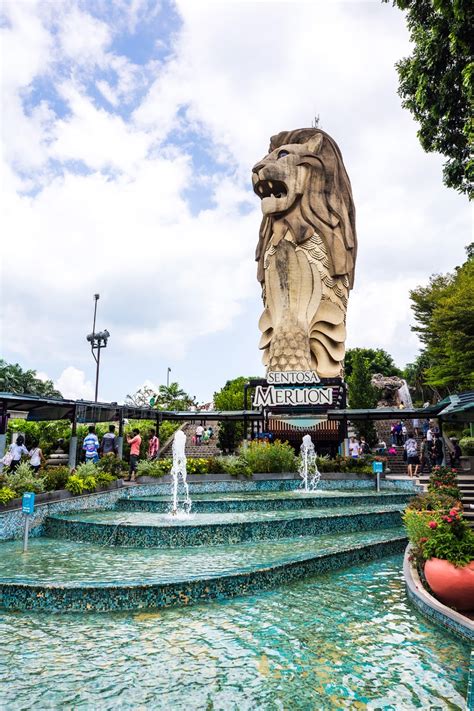 The santosa detox wellness center in phuket offers a variety of detox programs, healthy activities and a 5 star raw vegetarian restaurant. 7 Things You Can't Miss at Sentosa Island - Singapore's ...