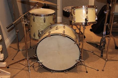Shipping and local meetup options available. Vintage 1950's WFL Ludwig Drum Set For Sale with Matching ...