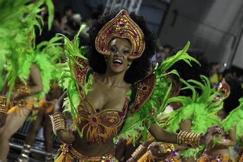 Each neighborhood in rio de janeiro has its favorite carnival street party. Le Carnaval de Rio de Janeiro: ses meilleures attractions - Blog | Brazil Vip