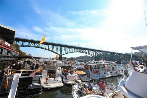 Hours, address, tennessee river museum reviews: "Sailgating" on the Tennessee River - Garden & Gun