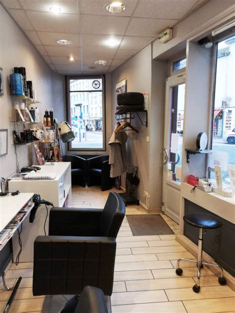 Trouvez en quelques clics le coiffeur le plus proche de chez vous. Coiffure mixte à reprendre - Bassin de vie Bourg-en-Bresse ...