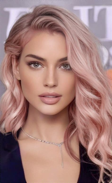 Cabelo Rose Gold Rose Gold Hair Beauté Blonde Hair Color Pink Pastel Pink Hair Dusty Pink