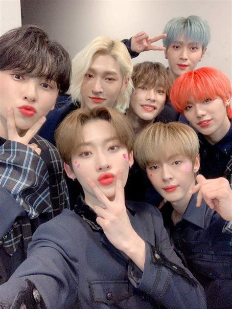 The group debuted on may the 28th, with the first mini album dot point jump. OnlyOneOf official (@OnlyOneOf_twt) / Twitter | Look at ...