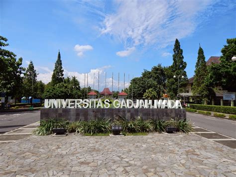 Kampus Kamu Termasuk 10 Universitas Paling Angker Di Indonesia Nggak