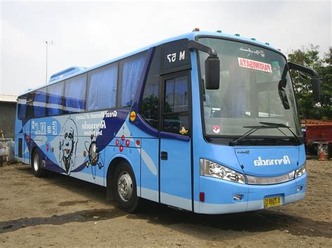 25.000 bagi anda yang melakukan pemesanan tiket bus melalui website ayonaikbis.com. Bis Pariwisata City Tour Harga Bersahabat | Bus Pariwisata