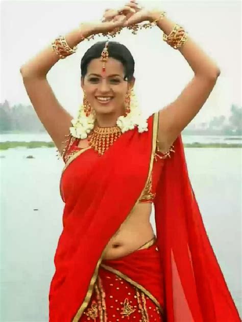 indian actress rare navel show photogallery actress bhavana latest hot rare navel show