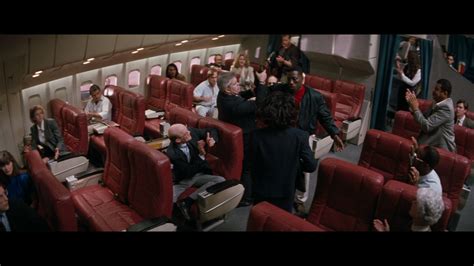 Review Passenger 57 Bd Screen Caps Moviemans Guide To The Movies