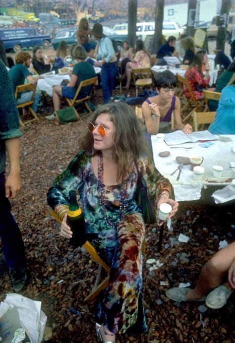 Surprising Fashion Trends That Rocked Woodstock Vogue