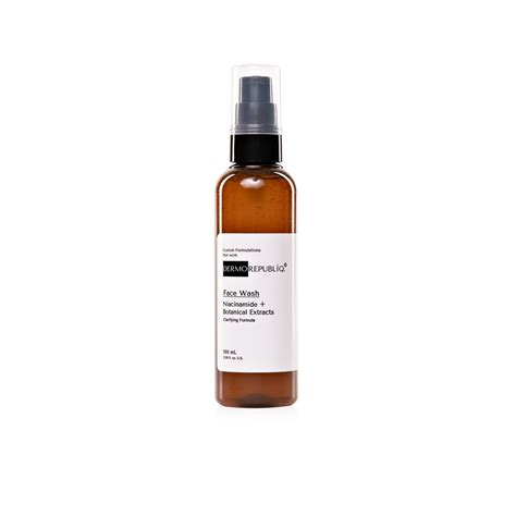 Dermorepubliq Clarifying Gentle Face Wash Niacinamide Botanical