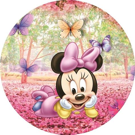 Minnie Mouse With Butterflies In The Background