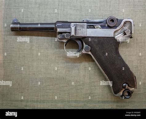 P08 Parabellum Pistole Hi Res Stock Photography And Images Alamy