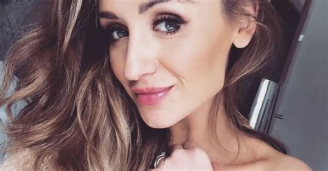 Catherine Tyldesley Wows Corrie Fans As She Strips Naked In Steamy