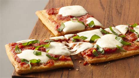 Easy Margherita Pizza Recipe From