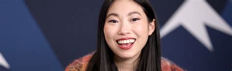 awkwafina struggled to answer a question about using a ‘blaccent