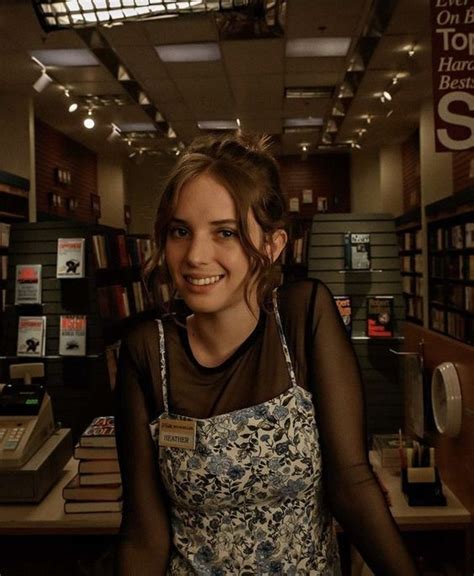 Maya Hawke S Iconic Look From The Movies And Series She S Starred In Newsdelivers