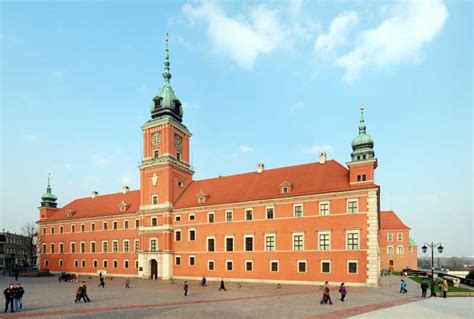 Warschau Führung ohne Anstehen im Warschauer Königsschloss GetYourGuide