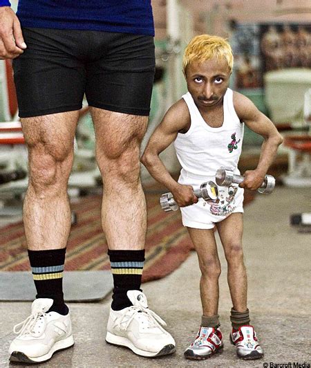 Mini Muscleman Meet The World S Smallest Tallest Bodybuilder
