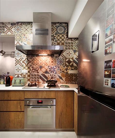 Kitchen Design Ideas 6 Kitchens With Bold Looks And Patterned Tiles