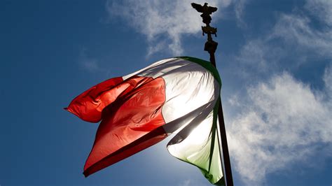 Italian Flag Hd Wallpapers 4k Macbook And Desktop Backgrounds