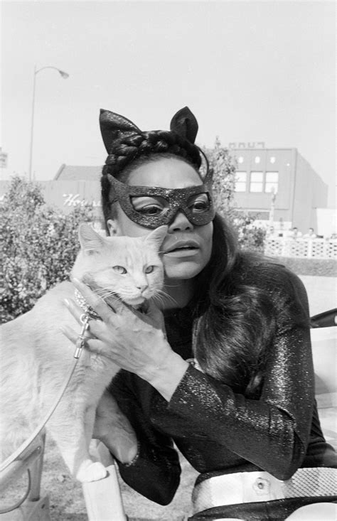 Eartha Kitt As Catwoman Eartha Kitt Eartha Celebrities With Cats