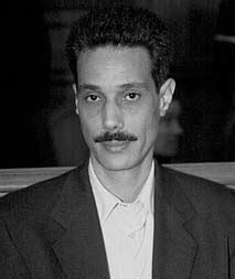 Omar raddad avait bénéficié d'une grâce partielle du président jacques chirac et d'une libération conditionnelle en 1998 mais cette grâce ne. Omar m'a tuer - L'affaire Omar Raddad - Police Scientifique