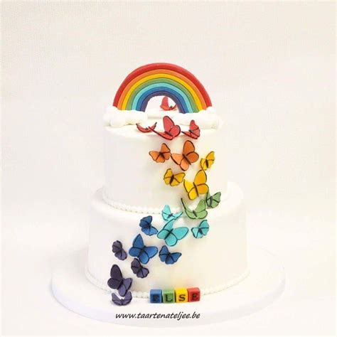 Butterfly Cake On Cake Central Butterfly Cakes Cake Rainbow Cake