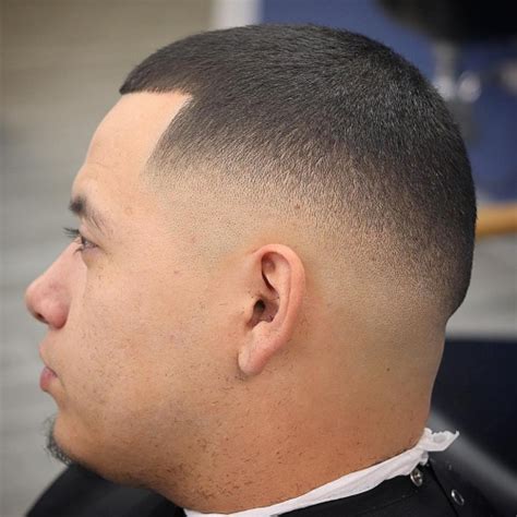 Short quiff comb + textured side fade #16. Low Fade Haircut - Men's Hairstyles & Haircuts 2019