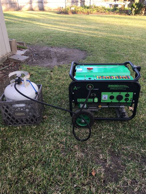 On average, the propane gas tank lasts for about five years minimum and 30 you do not have the choice to work on selective burners in it. Propane generator. Always get asked how long a propane ...