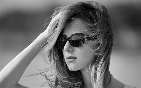 Women Women With Glasses Face Model Women With Shades Women