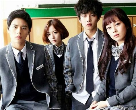 This drama is remake of 2012 fuji tv drama series legal high which is starring by masato sakai and yui aragaki. TOP 25 HIGH SCHOOL KOREAN DRAMA💈 | K-Drama Amino