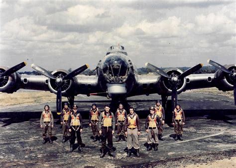 The History Of The B 17 B 17 Bomber Flying Fortress The Queen Of