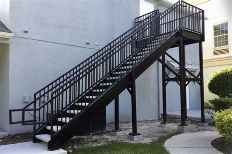 Escada Met Lica Externa E Suas Vantagens H Junior Engenharia