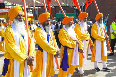 Panj Pyare The 5 Beloved Of Sikh History 1699 Ce