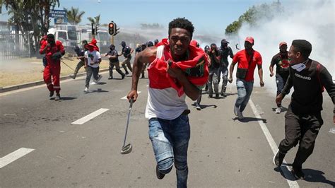 Whites Only School Prom Protesters Hit With Tear Gas And Rubber Bullets In South Africa