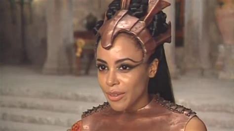 Aaliyah Queen Of The Damned