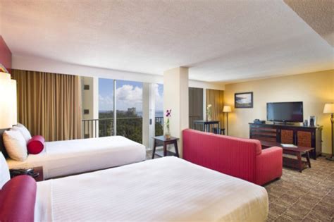 Aston Waikiki Beach Hotel Cheap Vacations Packages Red Tag Vacations