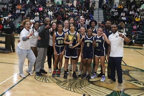 Decatur High Basketball Teams On Historic Run Headed Into State