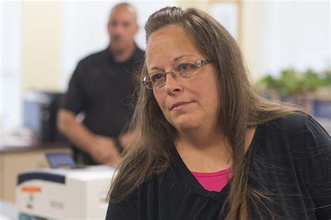 Kentucky Clerk Kim Davis Never Should Have Gone To Jail The New Republic