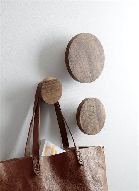 If you want to support larger items, such as mirrors or artwork, you. 20 Modern Wall Hook Designs