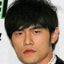 See a detailed jay chou timeline, with an inside look at his albums, marriages, awards & more through the years. Who is Jay Chou Dating Now - Wifes & Biography (2020)