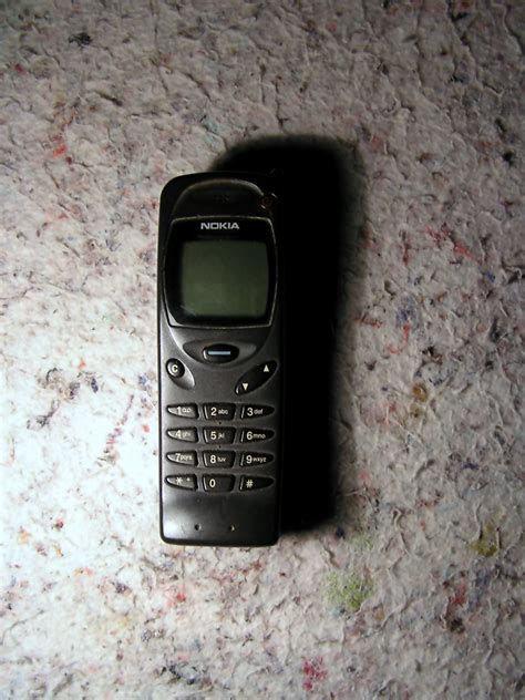 The 3110 is a gsm mobile phone handset manufactured by nokia in hungary, introduced at cebit in march 1997. Janovský Mobils Múzeum.